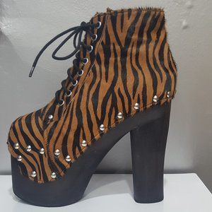 💥SHOWSTOPPERS!💥 Lula F Cheetah Last Havana Genuine Leather Booties